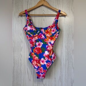 Cupshe Floral Underwire One-Piece Swimsuit Blue Multicolor – Size S NWT